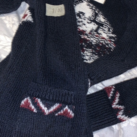 Kids clothes size 4t-5t - Picture 8 of 8